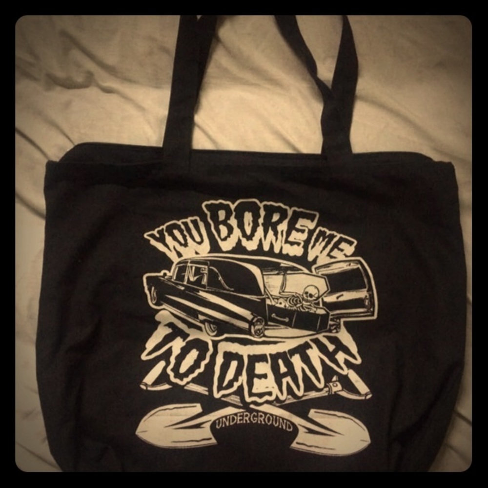 You bore me to death gothic skeleton Tote bag